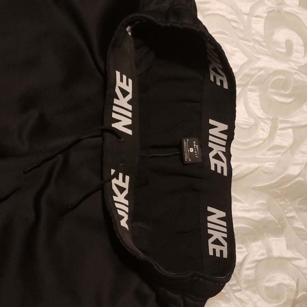 Sweatpants - Picture 3 of 5